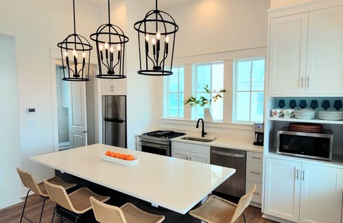 Port Aransas Cabin | Newly built serene island home w/shared pool, golf on-site, & beach access
