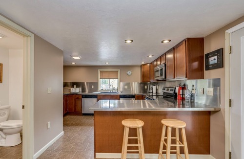 Alexandria Bay Apartment | Newly built upstairs sleeps 6 Alexandria Bay area