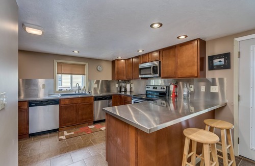 Alexandria Bay Apartment | Newly built upstairs sleeps 6 Alexandria Bay area
