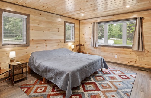 Severance House | Newly Built year-round house with specactular lake views!