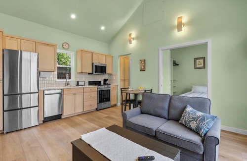 Redmond House | Newly Constructed One-Bedroom Tiny Home is Near Redmond’s City Center, Trails!