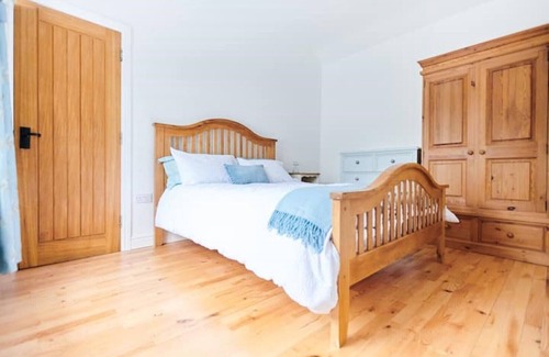 Amlwch Cottage | Newly converted space in an area of outstanding natural beauty!