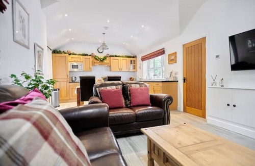 Amlwch Cottage | Newly converted space in an area of outstanding natural beauty!