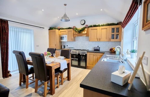Amlwch Cottage | Newly converted space in an area of outstanding natural beauty!