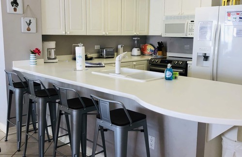 Fort Walton Beach Condo | Newly Decorated Top Floor Ocean Views!