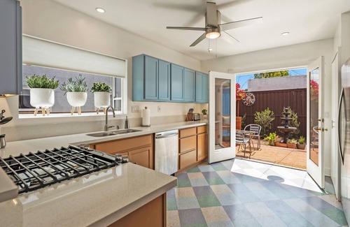 Altadena House | Newly Designed 20's Bungalow with a MidCentury Modern Flair