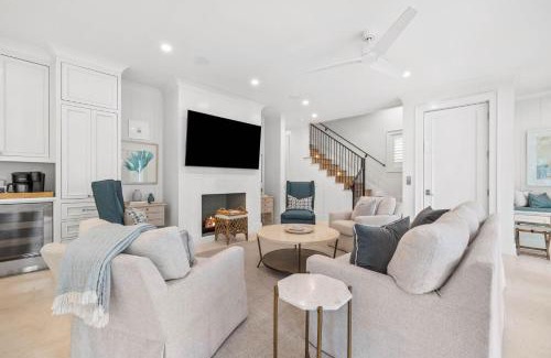 Seaside House | Newly Designed Custom Seaside Home with 6 Bedrooms Next to Adult Pool Fitness Center home