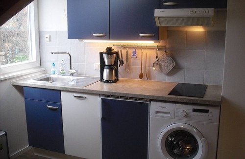 Weststadt Apartment | Newly furnished apartment close to the center with a beautiful view