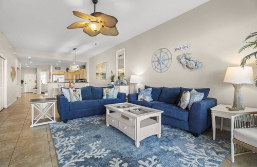 Clearwater Beach Condo | Newly Furnished! Private Balcony! Wi-Fi, Pool, Hot Tub, Free Activities! ~ 506 Harborview Grande