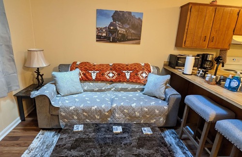 Lynchburg Apartment | Newly Listed near LU, Hospital Brand New furniture