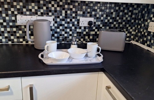 Fieldway House | Newly refurbished, G London & Kent Gateway