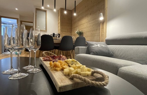 Cognet Apartment | Newly refurbished apartment in mountain chalet style