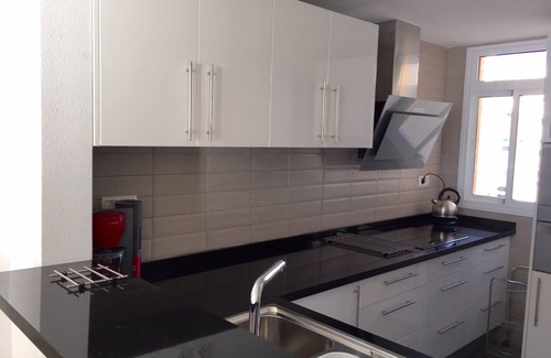 Torremolinos Apartment | Newly Refurbished - amazing sea view