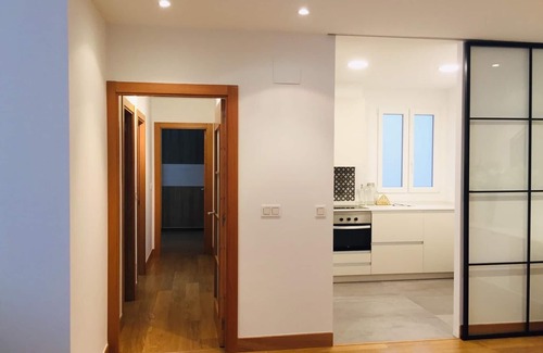 San Sebastian Apartment | Newly refurbished flat in Antiguo in walking distance to Ondarreta beach