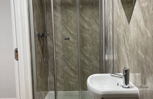 Oldbury House | Newly Refurbished. Sleeps up to 7 Guests