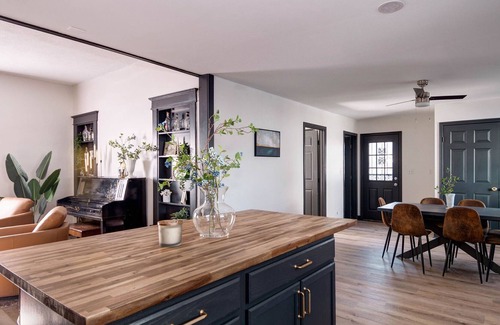 Beechmont House | Newly Rehab w/HotTub Urban Home!