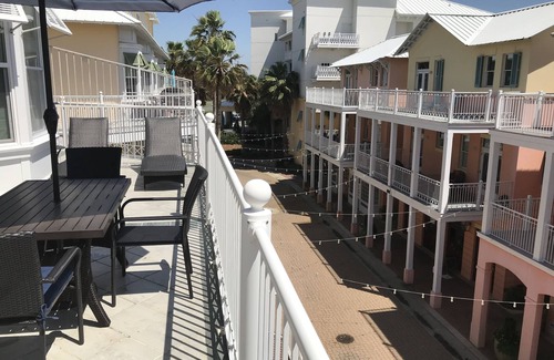 Sunnyside Condo | Newly remodeled in 2017, 2BR/2 1/2BA condo in exclusive Carillon Beach & Resort