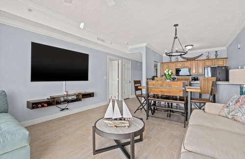 Long Beach Condo | Newly Remodeled and Big Balcony with Double Master Suites on the 5th Floor