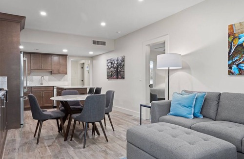 West Beach Village Villa | Newly Remodeled 2 Bedroom First Floor Condo with Resort Amenities