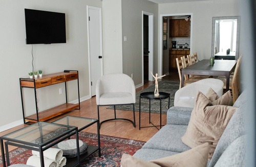 Mobile Apartment | Newly Remodeled 2BR Home | Pet-Friendly + Patio