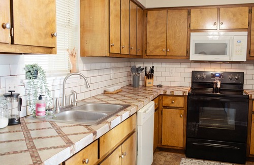 Mobile Apartment | Newly Remodeled 2BR Home | Pet-Friendly + Patio