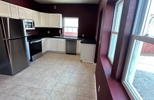 Ponca City House | Newly remodeled 3-bedroom duplex with all new appliances in town