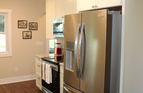 Austin House | Newly remodeled 3-bedroom house in Austin. Family-friendly with WiFi!