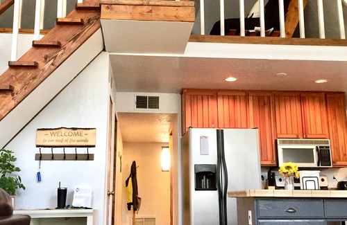 Strawberry Cabin | Newly Remodeled A-Frame Cabin in the Pines