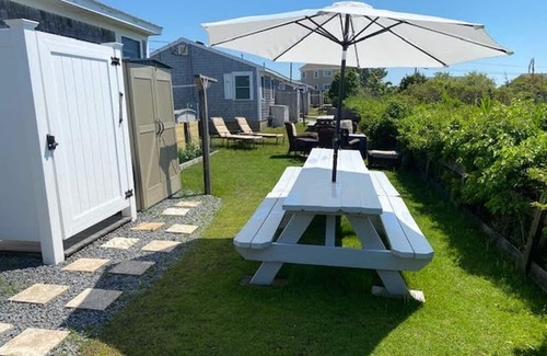 West Dennis Cottage | NEWLY REMODELED Beach House- Private Beach on Nantucket Sound