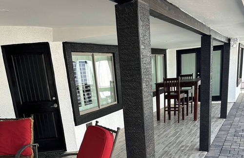 Cox Heights House | Newly Remodeled Bedroom For Rent!
