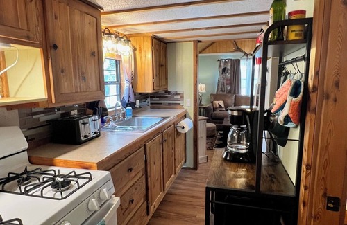 Mancos Cabin | Newly remodeled cabin across from Mesa Verde National Park