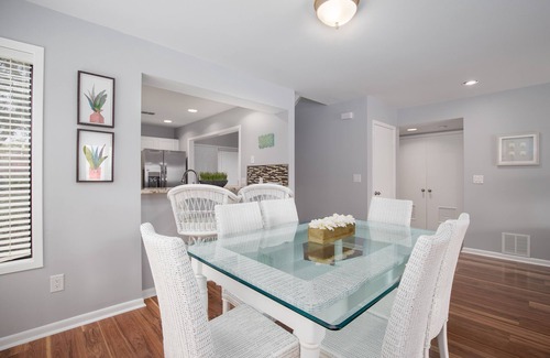 Sandestin House | Newly remodeled! Golf Cart, 2 bedrooms on 1st floor, pet friendly!