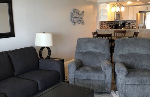 Midtown Ocean City Condo | Newly Remodeled High End Luxury Condo Sleeps 6-8 Comfortably Midtown OC