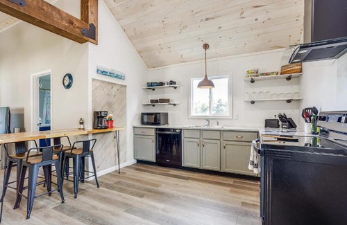 Huron House | Newly Remodeled Home in perfect location to visit Lake Erie or Cleveland home