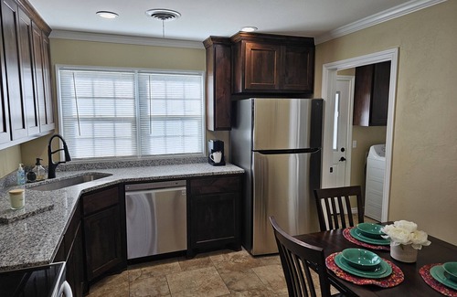 Amarillo House | Newly remodeled house conveniently located.