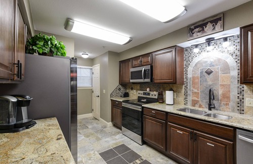 Branson Condo | NEWLY REMODELED LUXURY WALK-IN CONDO/Heart Of Branson/Indoor Pool/Spacious
