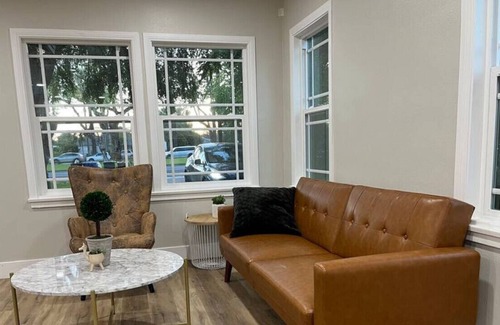 Ontario House | Newly Remodeled Mid-Century Style 3 bedroom Home