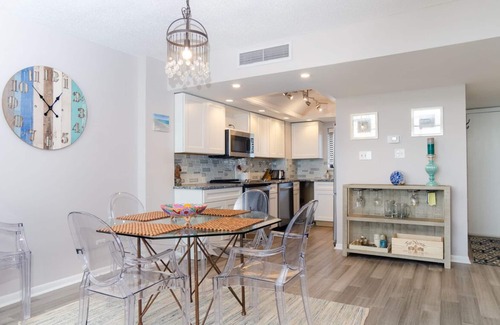 Wrightsville Beach Condo | Newly remodeled oceanfront condo in Station One!