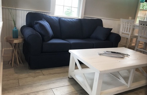 East Orleans Condo | Newly Remodeled One Bedroom Condo Unit 1/2 Mile to Nauset Beach