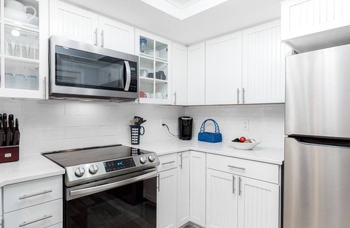Palmetto Dunes House | Newly remodeled townhouse near the beach w/shared outdoor pool, deck, free WiFi
