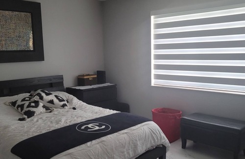 Pembroke Pines Condo | newly remodeled modern smart home on a lake