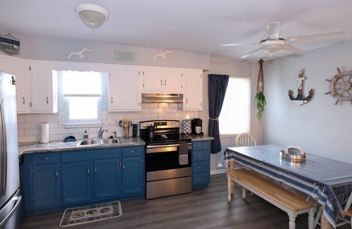 Wildwood Crest Condo | Newly remodeled 3 BR, 2 Bath shore house sleeps 10.