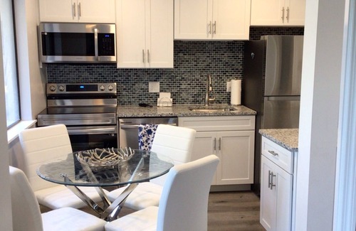 Hilton Head Condo | NEWLY RENOVATED 2 BEDROOM GEM!nNo children under 8 yrs of age