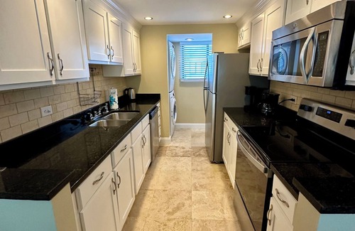 Hilton Head Island Condo | Newly Renovated 3-Bedroom Condo in Hilton Head Island