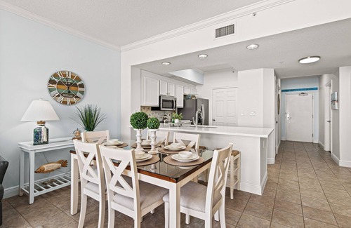 Fort Walton Beach Condo | NEWLY RENOVATED 12/24 beachfront 3/2 condo with free beach service of 2 sets!