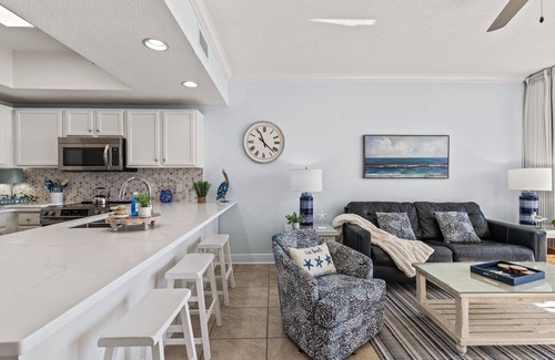 Fort Walton Beach Condo | NEWLY RENOVATED 12/24! Beachfront View 1 Bed 2 Bath + Bunks & Queen Sofa Bed
