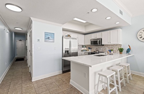 Fort Walton Beach Condo | NEWLY RENOVATED 12/24! Beachfront View 1 Bed 2 Bath + Bunks & Queen Sofa Bed