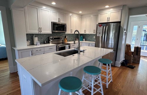 Bald Head Island House | Newly Renovated 5 Bedroom Home on Bald Head Island House in Harbour Village