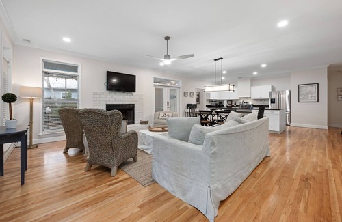 Santa Rosa Beach House | Newly Renovated! Pet Friendly! Outdoor Kitchen&Fireplace! Huge porches