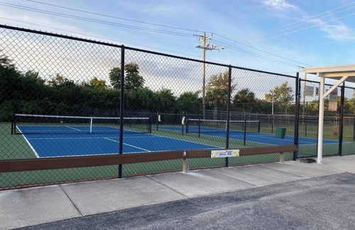 Iona House | Newly Renovated 1 Bed/1.5 Bath Mobile Home Near Ft. Myers Beach, Florida